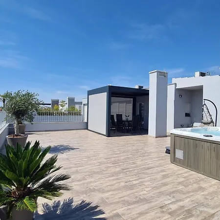 Sunset Penthouse With Spectacular View And Jacuzzi Apartment Zadar