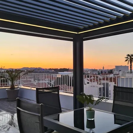 Apartment Sunset Penthouse With Spectacular View And Jacuzzi