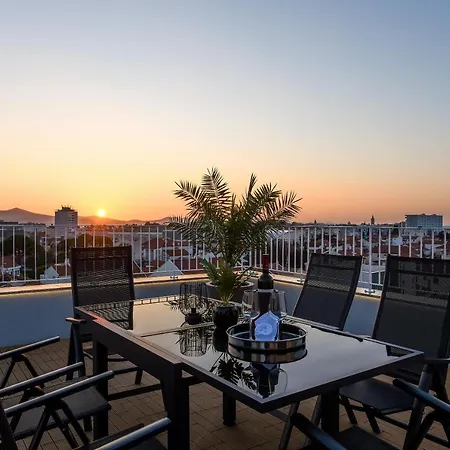 Sunset Penthouse With Spectacular View And Jacuzzi Apartament *